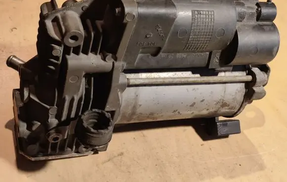Mercedes-Benz ML W164 Air suspension compressor/pump A1643201204