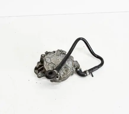 Audi A4 S4 B8 8K Vacuum pump 03L145100F