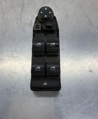 BMW 5 E60 E61 Electric window control switch 9122110