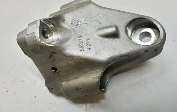 Alfa Romeo Stelvio Engine mounting bracket 55267866