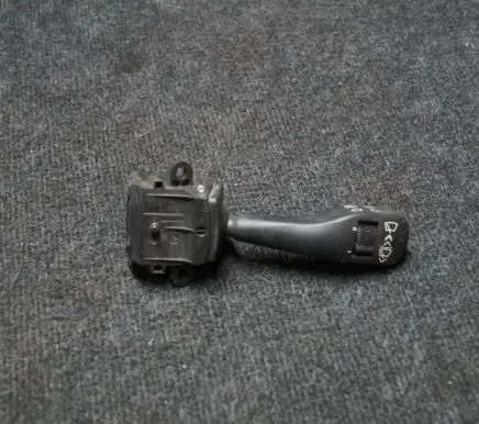 BMW X3 E83 Indicator stalk 8363669