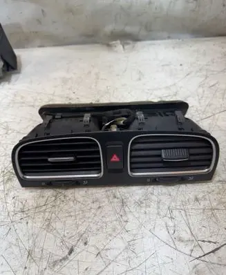 Volkswagen Golf VI Dash center air vent grill 5K0815736
