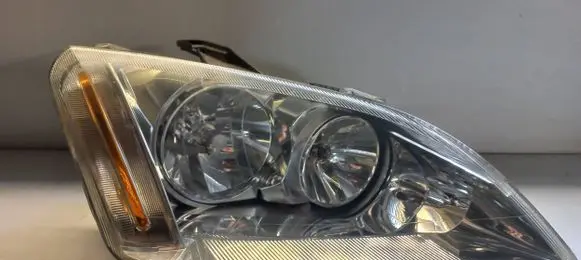Ford Focus C-MAX Headlight/headlamp 20A477B