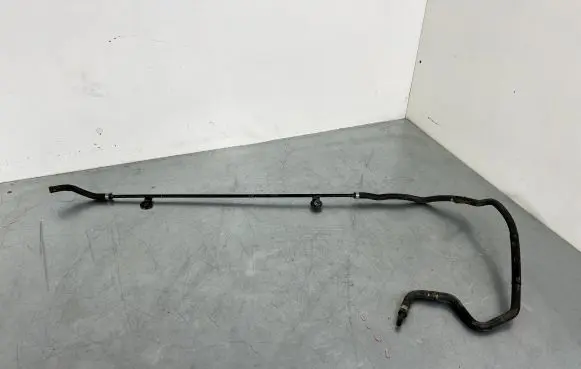 Volkswagen Touareg II Engine coolant pipe/hose 7P6122447R 7P6122447