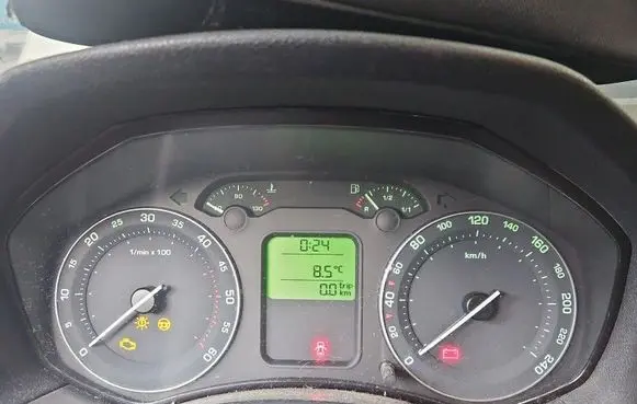 Skoda Octavia Mk2 (1Z) Speedometer (instrument cluster) 1Z0920812D IMPRK1554882