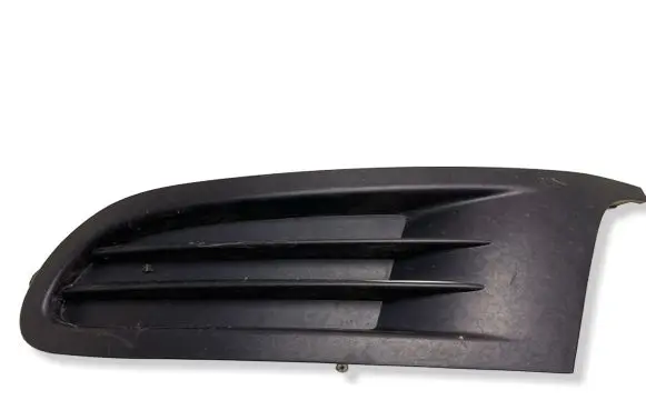 Volkswagen Golf VI Front bumper lower grill 1K9853665A