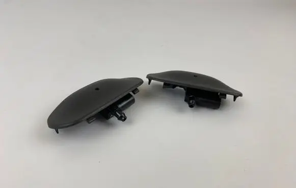 Windshield washer spray nozzle