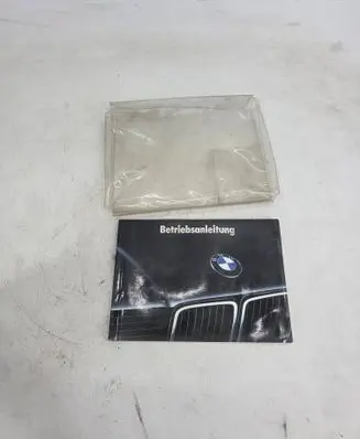 BMW 7 E32 Owners service history hand book