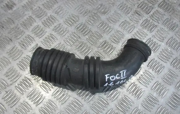 Ford Focus Air intake hose/pipe 3M519A673KE