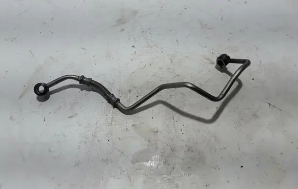 Peugeot 2008 II Turbo turbocharger oiling pipe/hose 9828629180