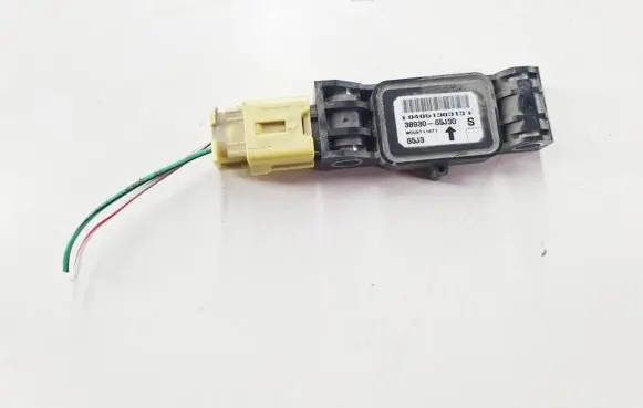 Suzuki Grand Vitara II Airbag deployment crash/impact sensor 38930-65j30
