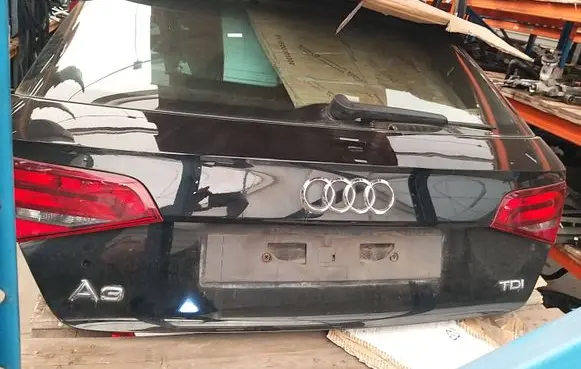 Audi A3 S3 8V Tailgate/trunk/boot lid LY9B