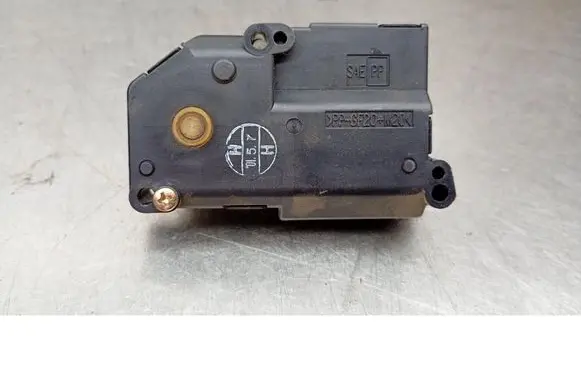 Coolant heater control valve