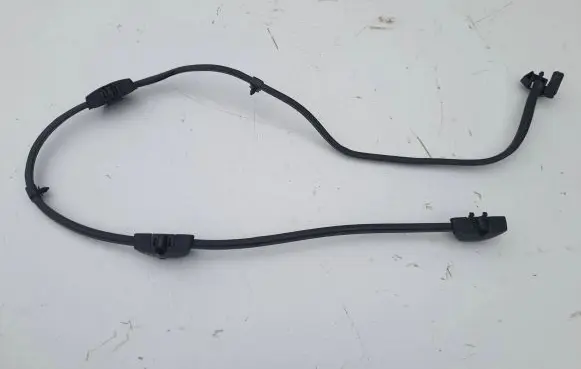BMW M5 F90 Windshield washer spray nozzle 7388756 18939110 D20180828