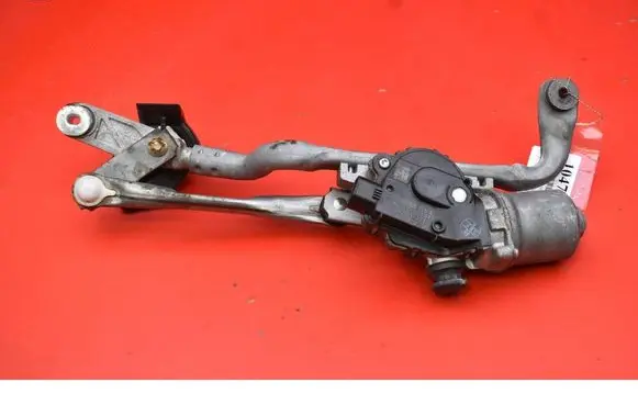 Toyota Yaris Front wiper linkage and motor 851100D191
