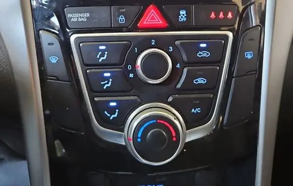 Hyundai i30 Climate control/heater control trim 97250-A5XXX IMPRK1522135