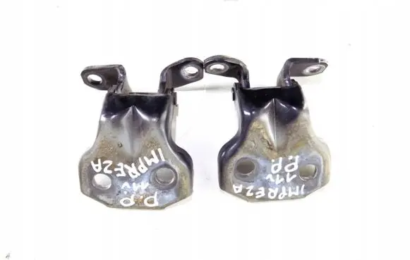 Subaru Impreza III Front door hinges set 