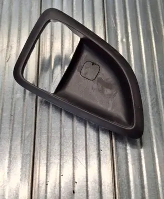 Hyundai ix35 Front door handle cover 826112S000