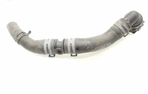 Volkswagen PASSAT B8 Engine coolant pipe/hose 5Q0121064BR
