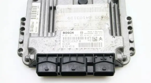 Citroen C4 I Engine control unit/module 9655943580