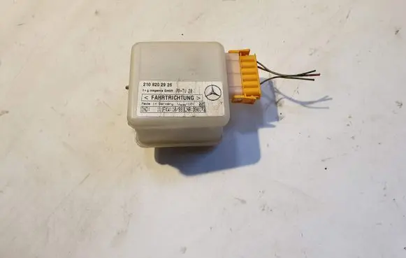 Mercedes-Benz E W210 Other control units/modules 2108202926