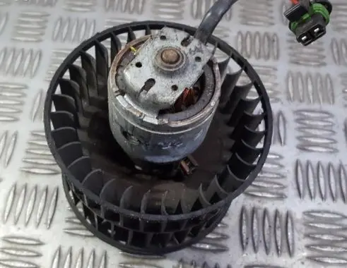 Renault Espace III Heater fan/blower 0130063507
