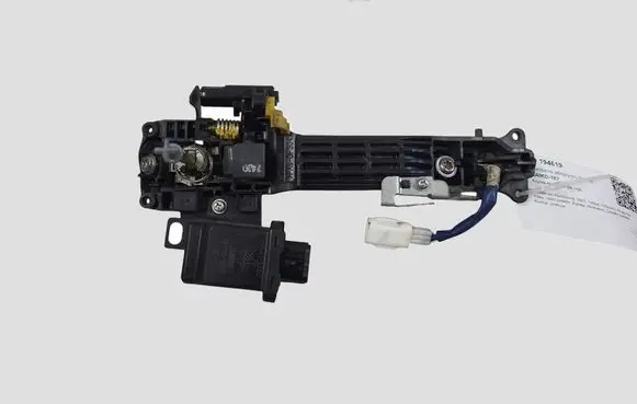 Toyota Auris 150 Front door exterior handle 48411010620 8999130050