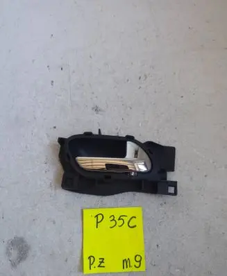 Chevrolet Cruze Front door interior handle 2347382