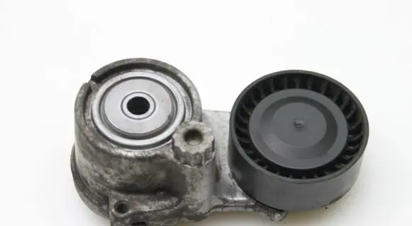 Opel Astra K Timing belt/chain tensioner 55570067