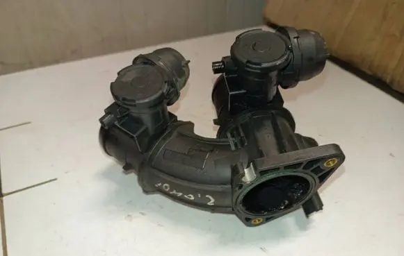 Vacuum valve