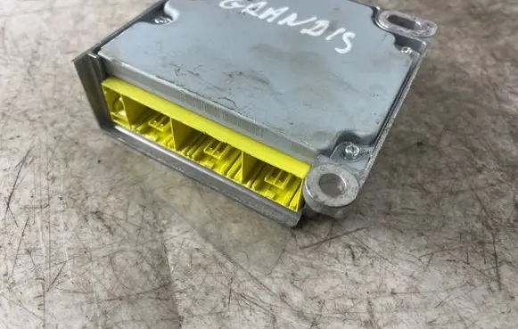 Mitsubishi Grandis Airbag control unit/module 8635a155
