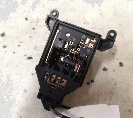 Hyundai Santa Fe Wing mirror switch 371480