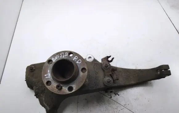BMW 5 F10 F11 Front wheel hub