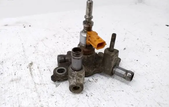 Renault Trafic II (X83) AdBlue injector H8200778880