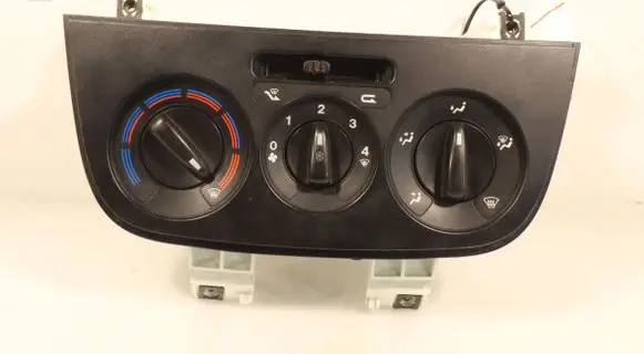 Peugeot Bipper Interior fan control switch 0507340100