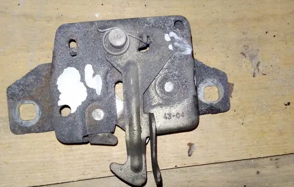Renault Modus Engine bonnet/hood lock/catch 257616