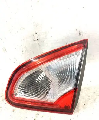 Nissan Qashqai Tailgate rear/tail lights 89503209
