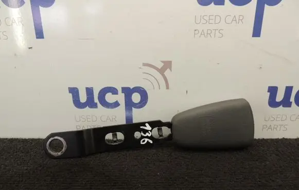 Volvo S40, V40 Front seatbelt buckle 863562 D136