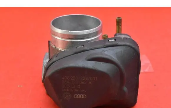 Audi A3 S3 8L Throttle body valve 06A133062A