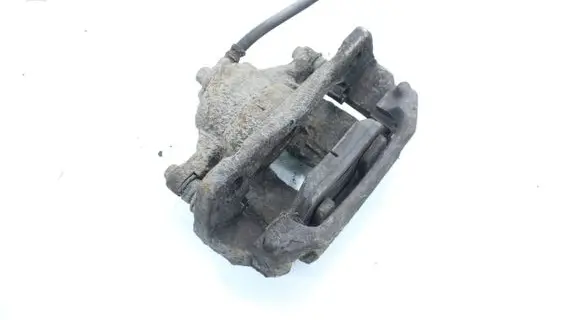 Toyota Auris 150 Front brake caliper