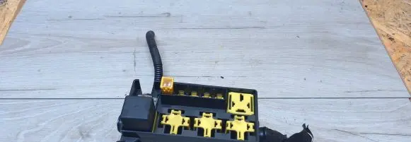 KIA Sorento Fuse box set 0K53A67bx1