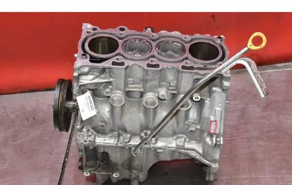 Toyota Yaris Engine block 2NR