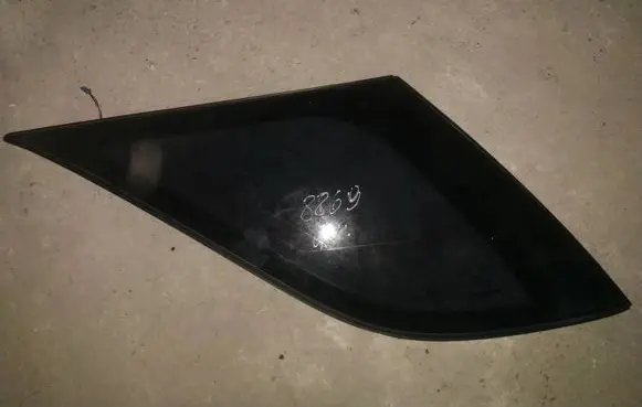 Mercedes-Benz ML W164 Rear side window