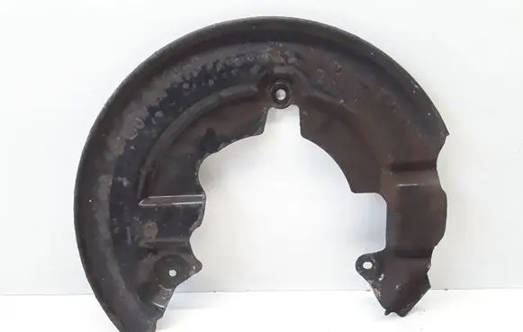 Volvo V40 Front brake disc dust cover plate 