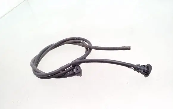 Hyundai ix35 Windshield washer spray nozzle 