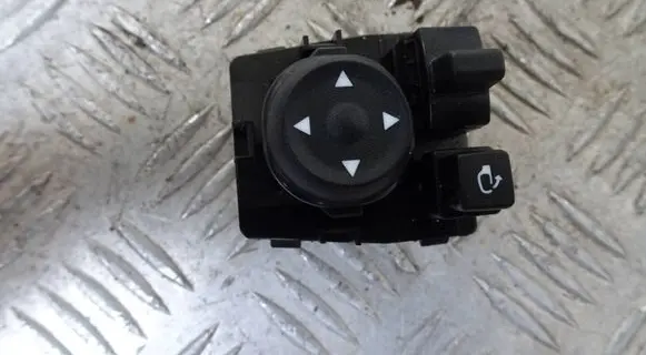 Hyundai Tucson IV NX4 Wing mirror switch 93530-N72004X