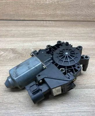 Audi A6 S6 C5 4B Rear door window regulator motor 101144114 114185101