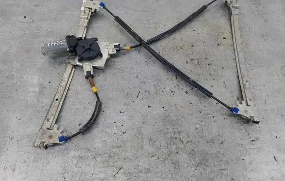 Renault Laguna II Front door window regulator with motor 
