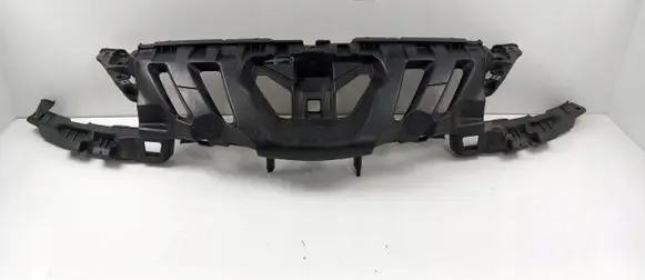 Peugeot 308 Front bumper mounting bracket 1706