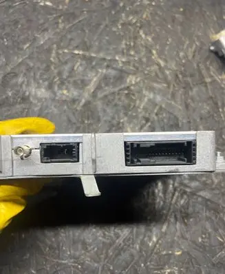 Mercedes-Benz S W221 Bluetooth control unit module A2218703126 A2214424760 A2218708685
